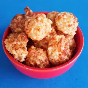 Bolinho de tapioca com queijo