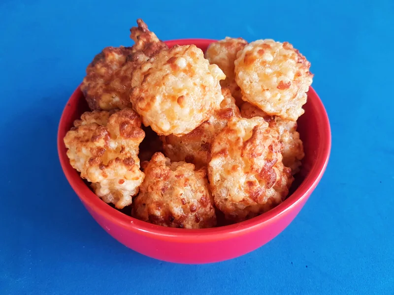 Bolinho de tapioca com queijo