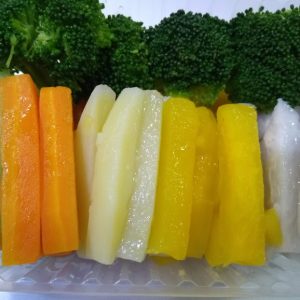 BLW - Caixinha de legumes com brócolis