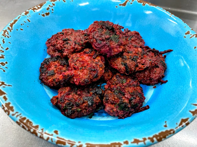 Hamburguinho de carne aperitivo