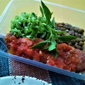 VEG - Panqueca de beterraba com legumes