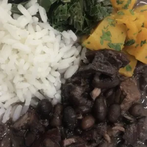 Feijoada baby, perfeita, no ponto certo