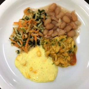 AV - Picadinho de frango com creme de milho