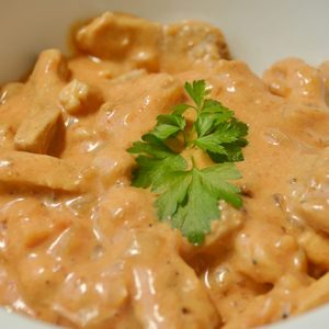 PR - Estrogonofe de frango com requeijão - Linha Papai e Mamãe