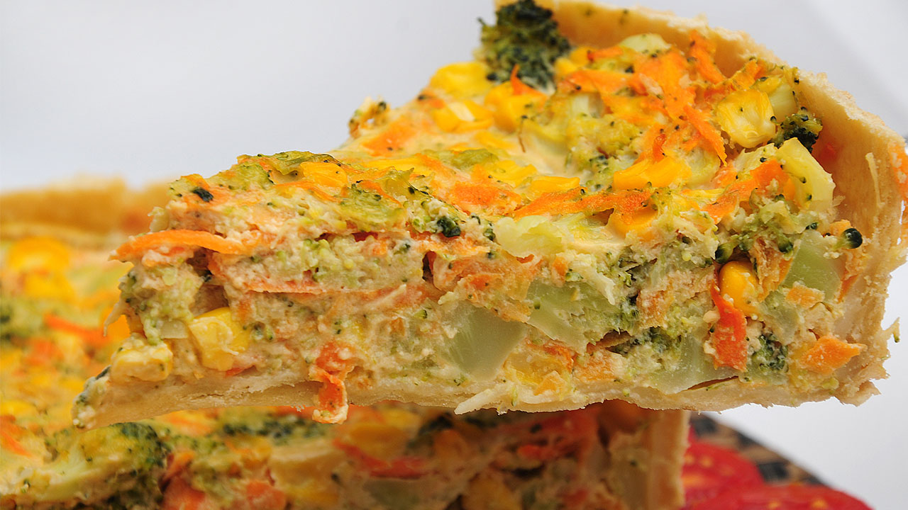 Empadão colorido de legumes